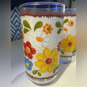 Set of 4 RARE Libbey Vintage Flora Tumblers. 1970s
